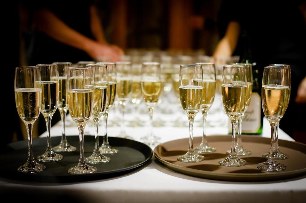 Catering in Hengelo met diverse culinaire opties en professionele service voor evenementen